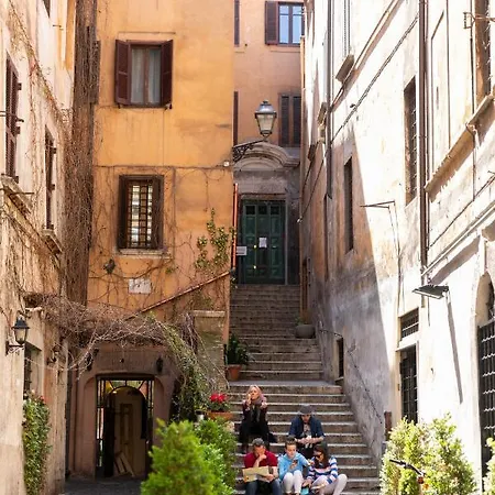 Sonder - Piazza Dell'orologio 아파트호텔